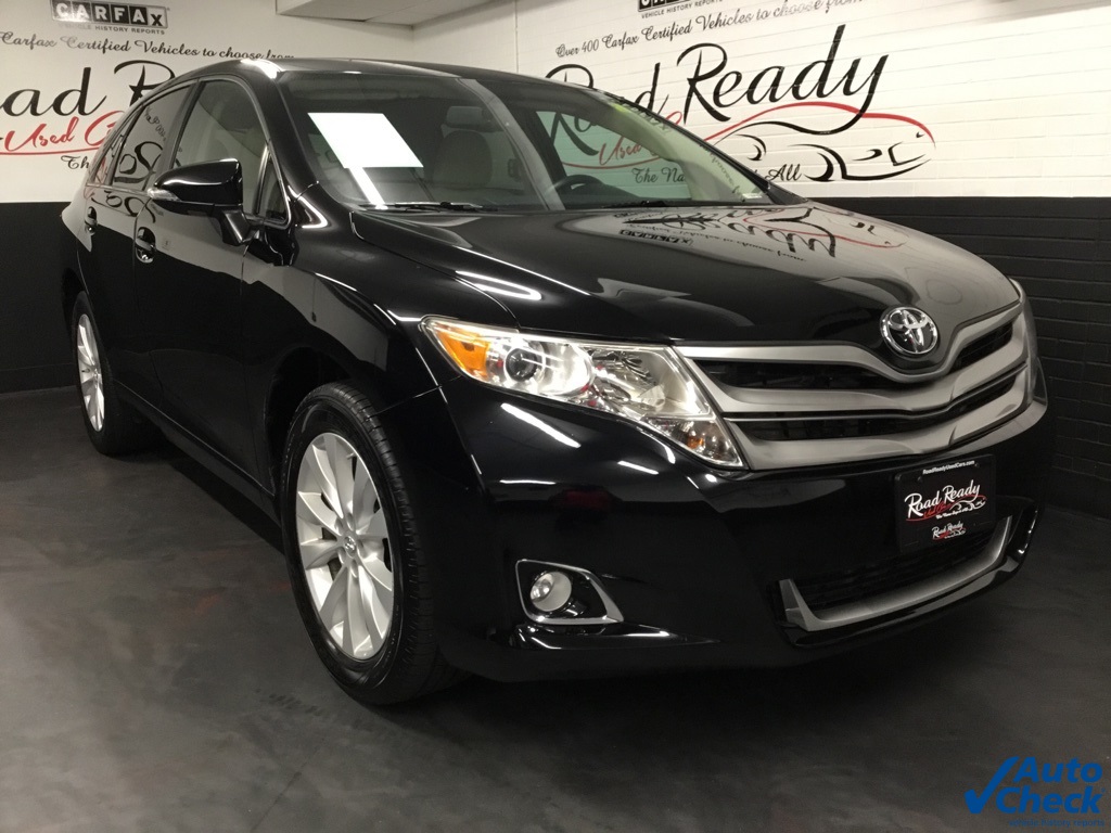 2014 Toyota Venza LE photo 3