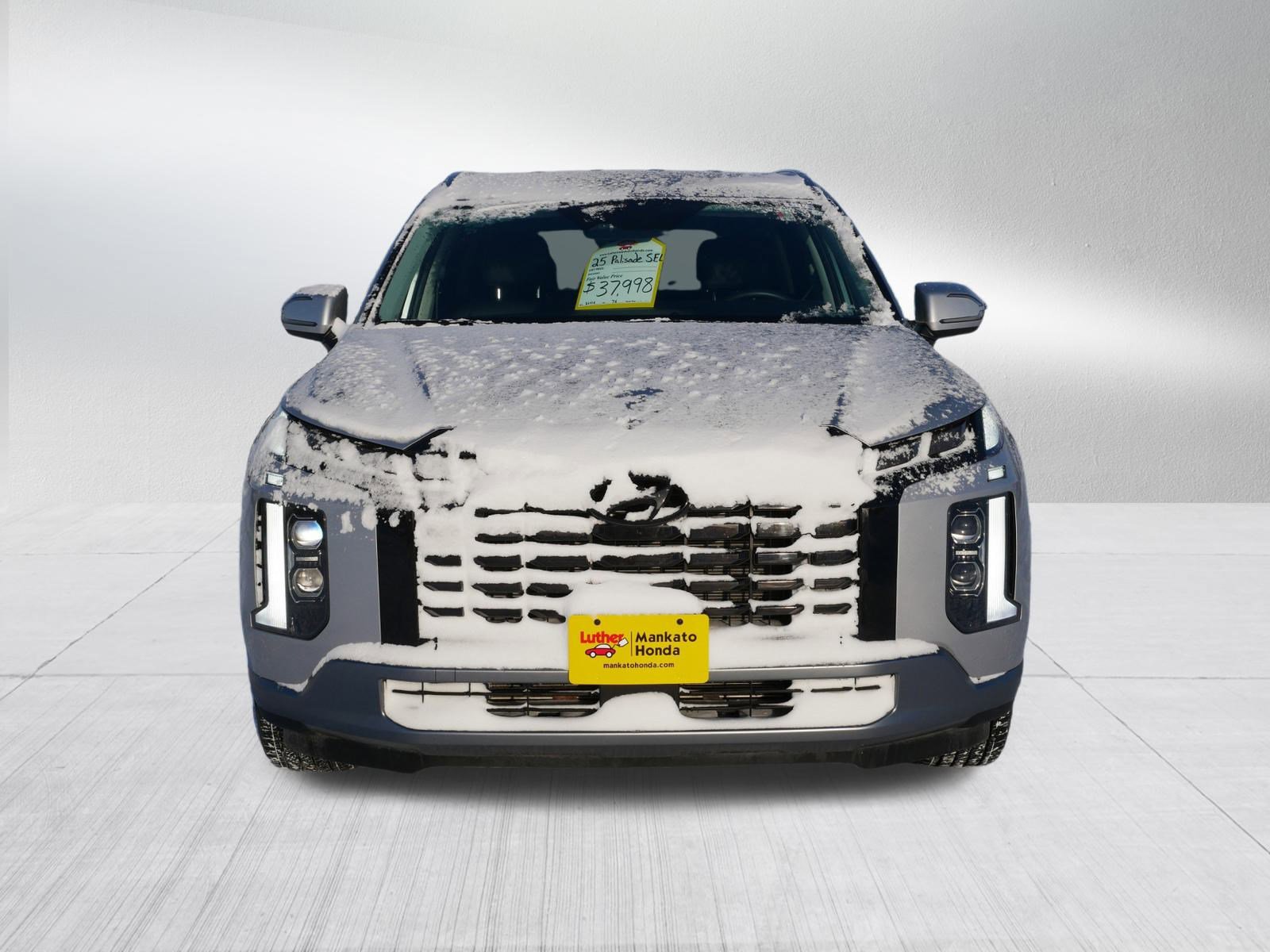 Used 2025 Hyundai Palisade SEL with VIN KM8R2DGE3SU947941 for sale in Mankato, Minnesota