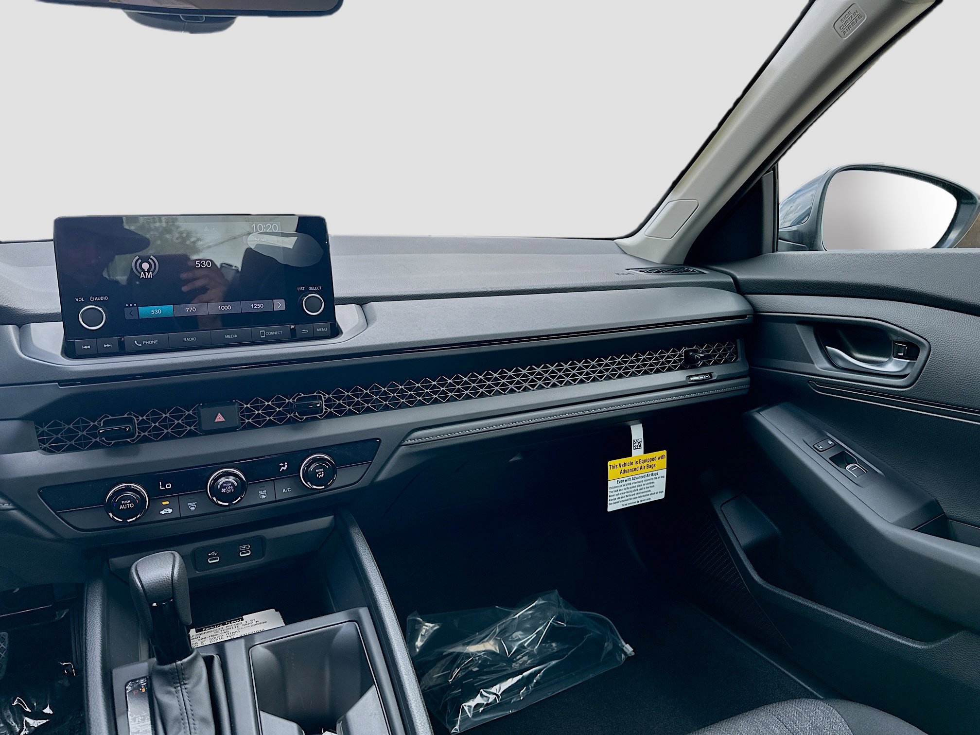 2025 Honda Accord LX photo 16