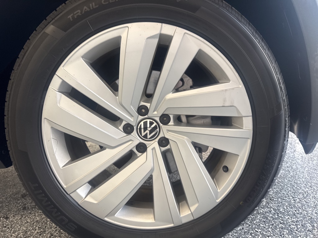 2021 Volkswagen Atlas SEL photo 7