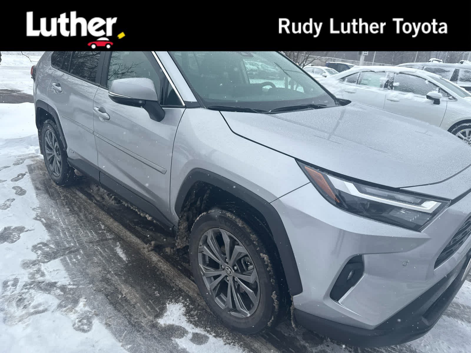 2024 Toyota RAV4 XLE Premium's photo