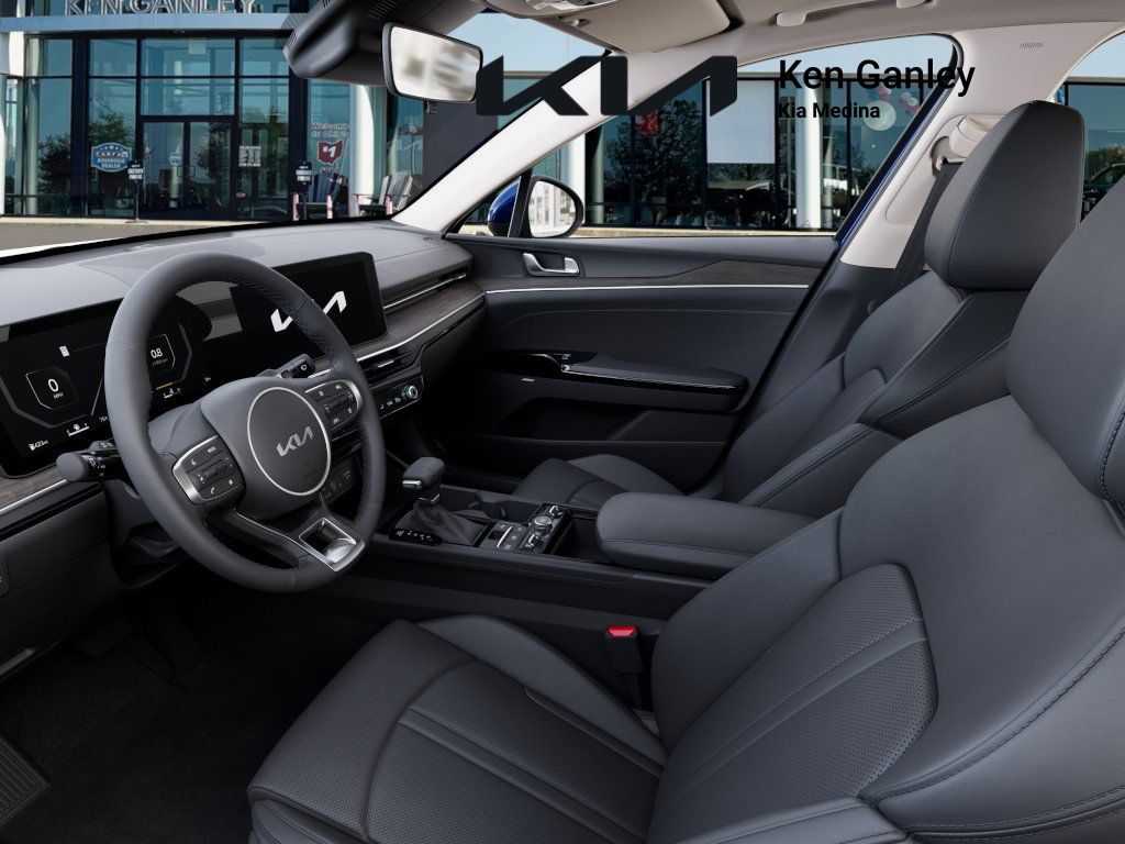 2025 Kia K5 EX photo 15