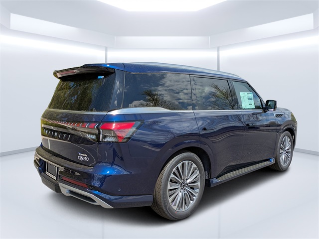 2025 Infiniti QX80 Luxe photo 3