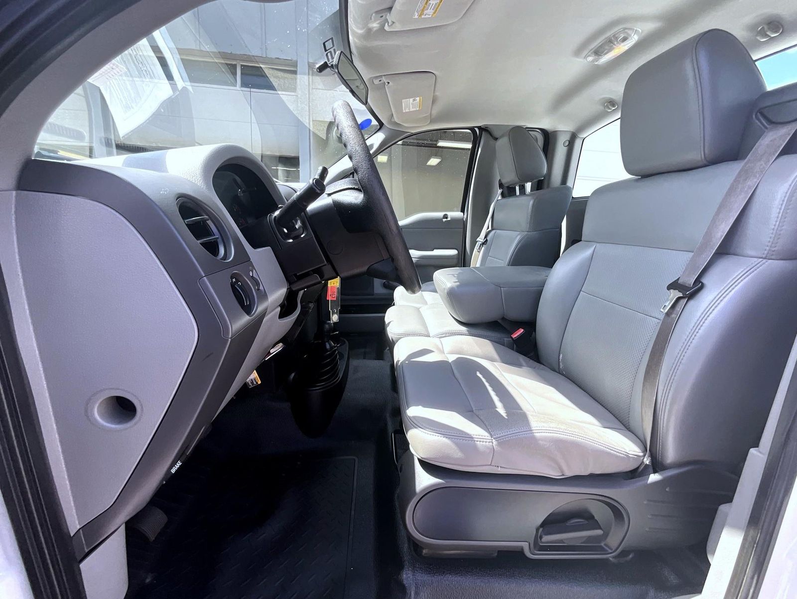 2007 Ford F-150 XL photo 10