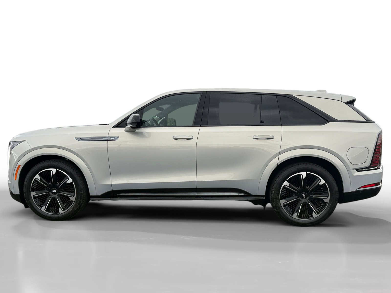 2025 Cadillac Escalade IQ Sport photo 2