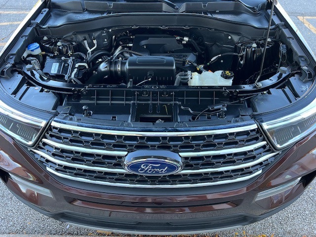 2020 Ford Explorer XLT photo 34