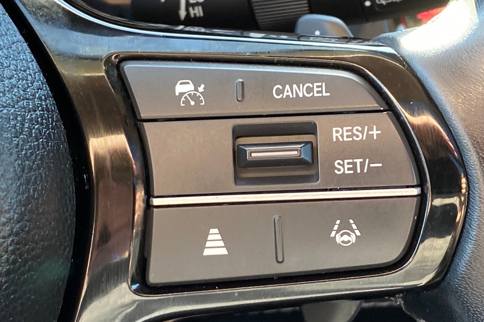 2023 Honda Pilot Touring photo 22