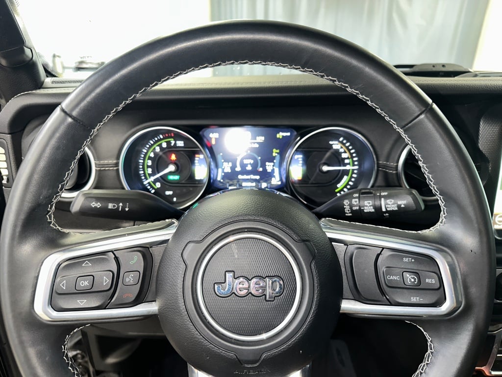 2022 Jeep Wrangler 4xe Unlimited Sahara photo 4