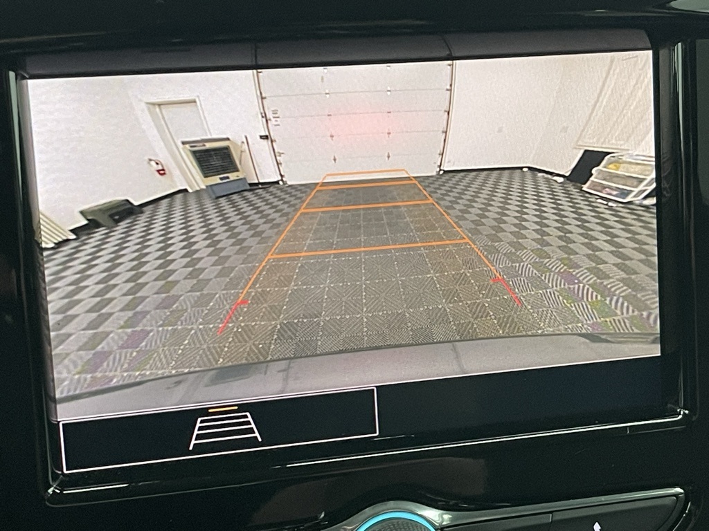 2020 Chevrolet Traverse LS photo 5