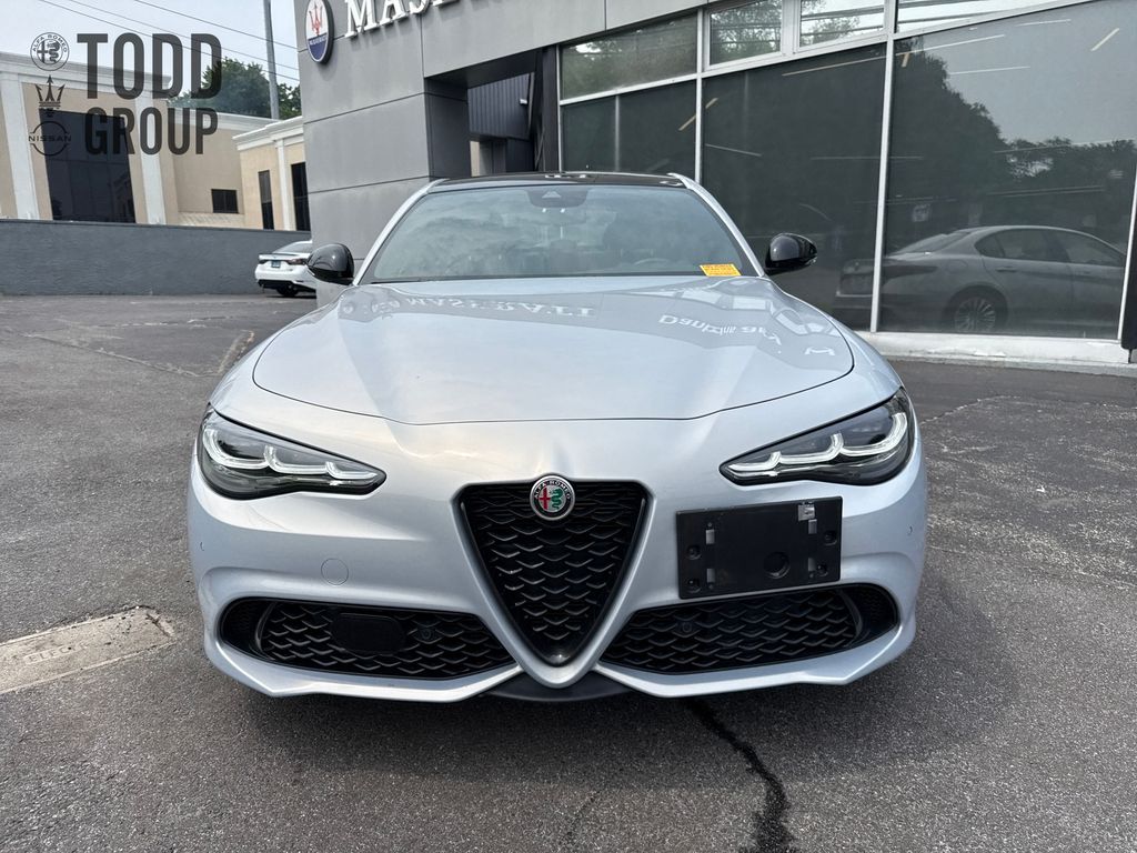 2024 Alfa Romeo Giulia SPRINT photo 8