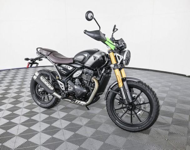 New 2025 Triumph Scrambler 400 X Phantom Black / Silver Ice X