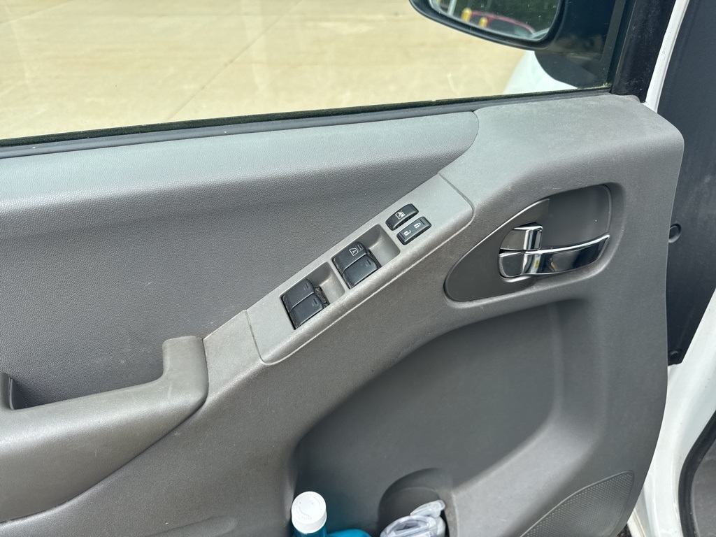 2019 Nissan Frontier SV photo 7