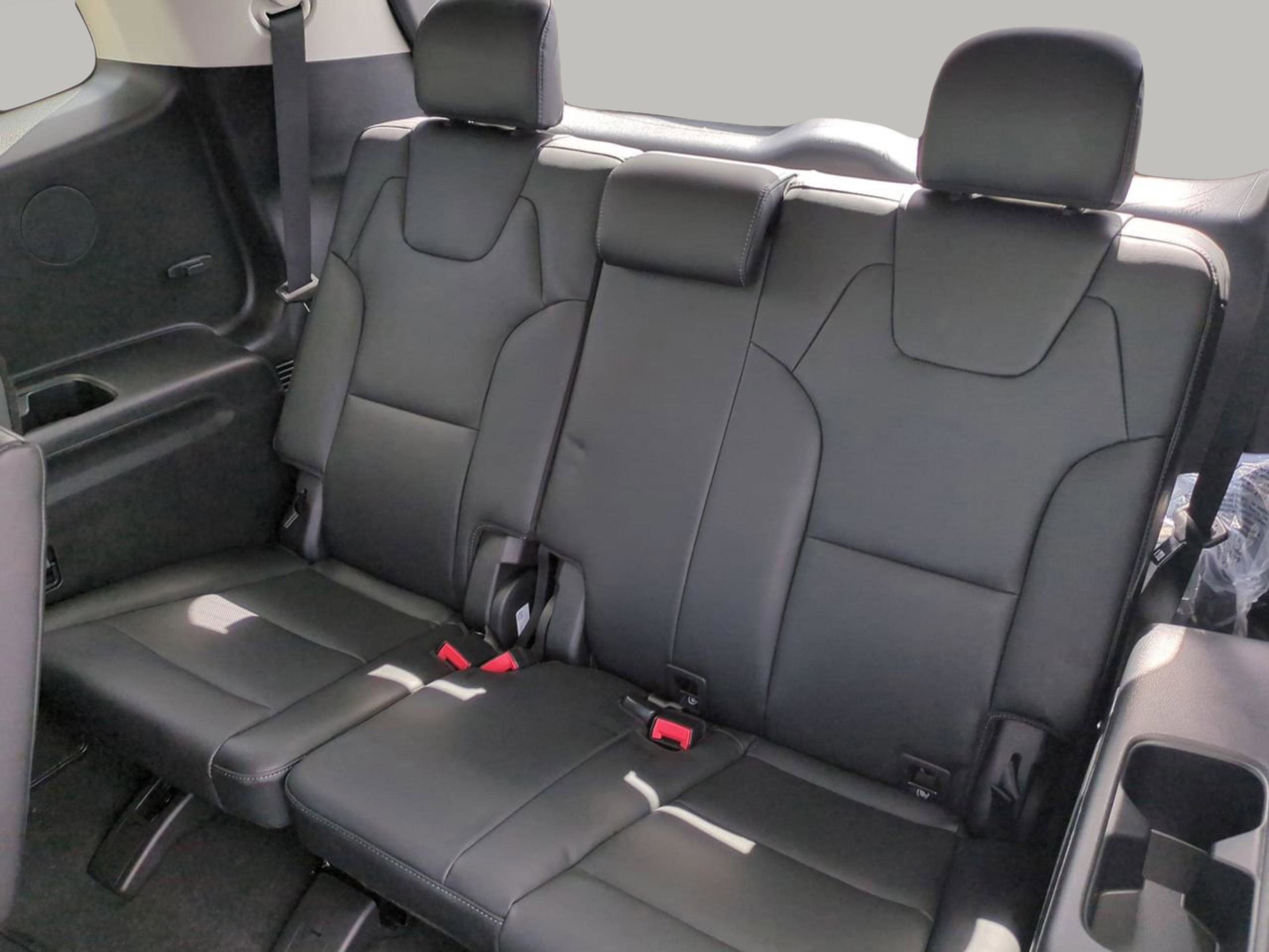 2025 Kia Telluride S photo 27