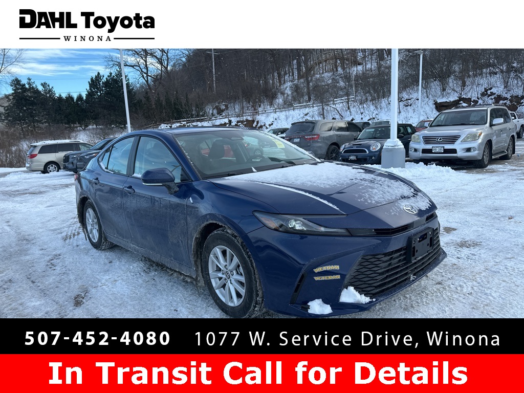 2026 Toyota Camry LE's photo