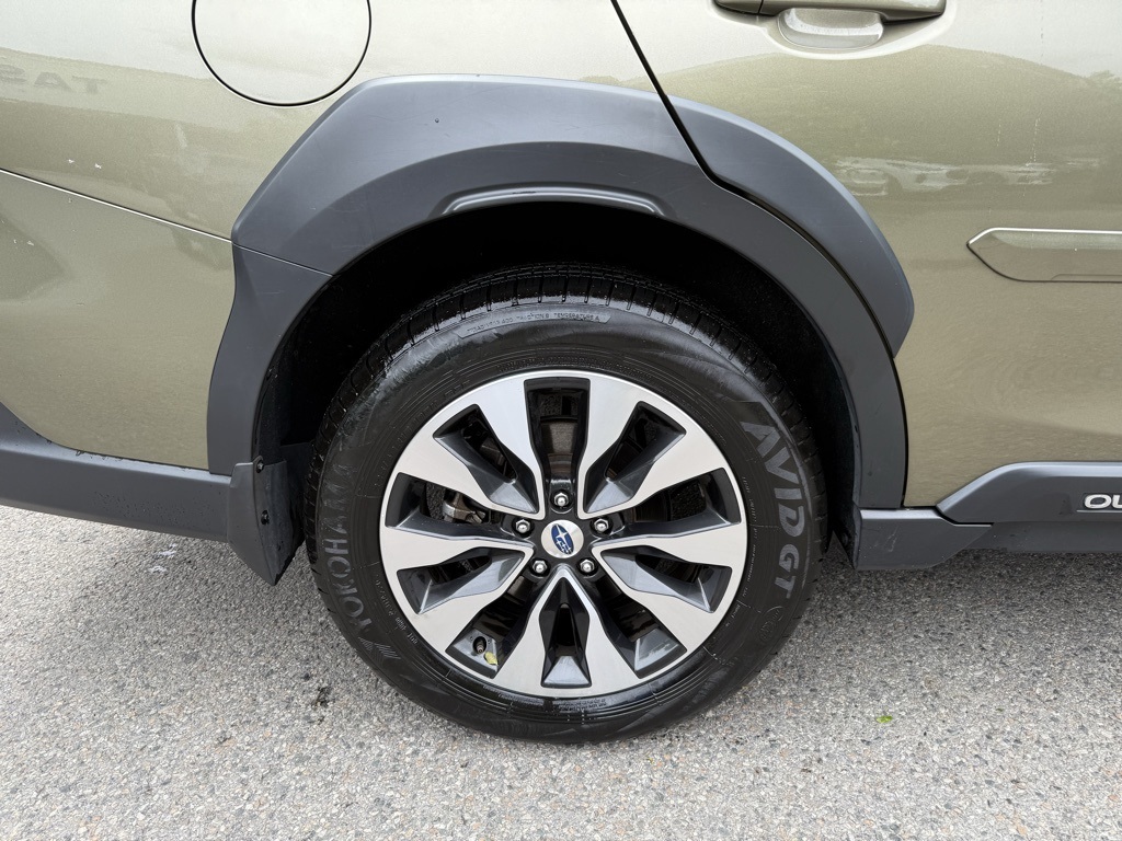 2023 Subaru Outback Limited photo 6
