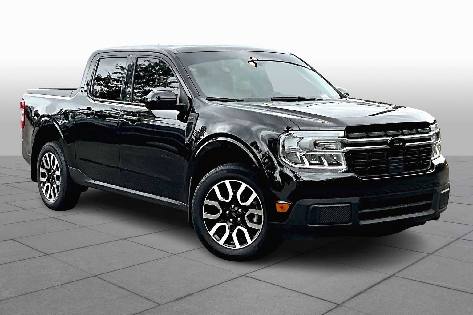 2024 Ford Maverick Lariat photo 2