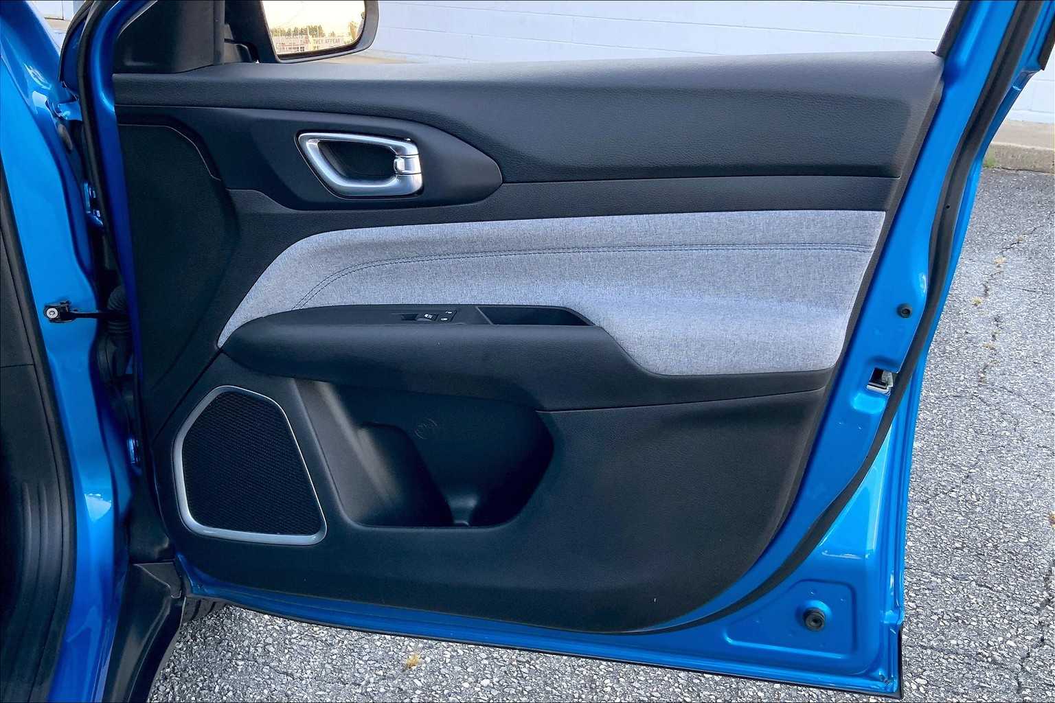 2024 Jeep Compass Latitude photo 21