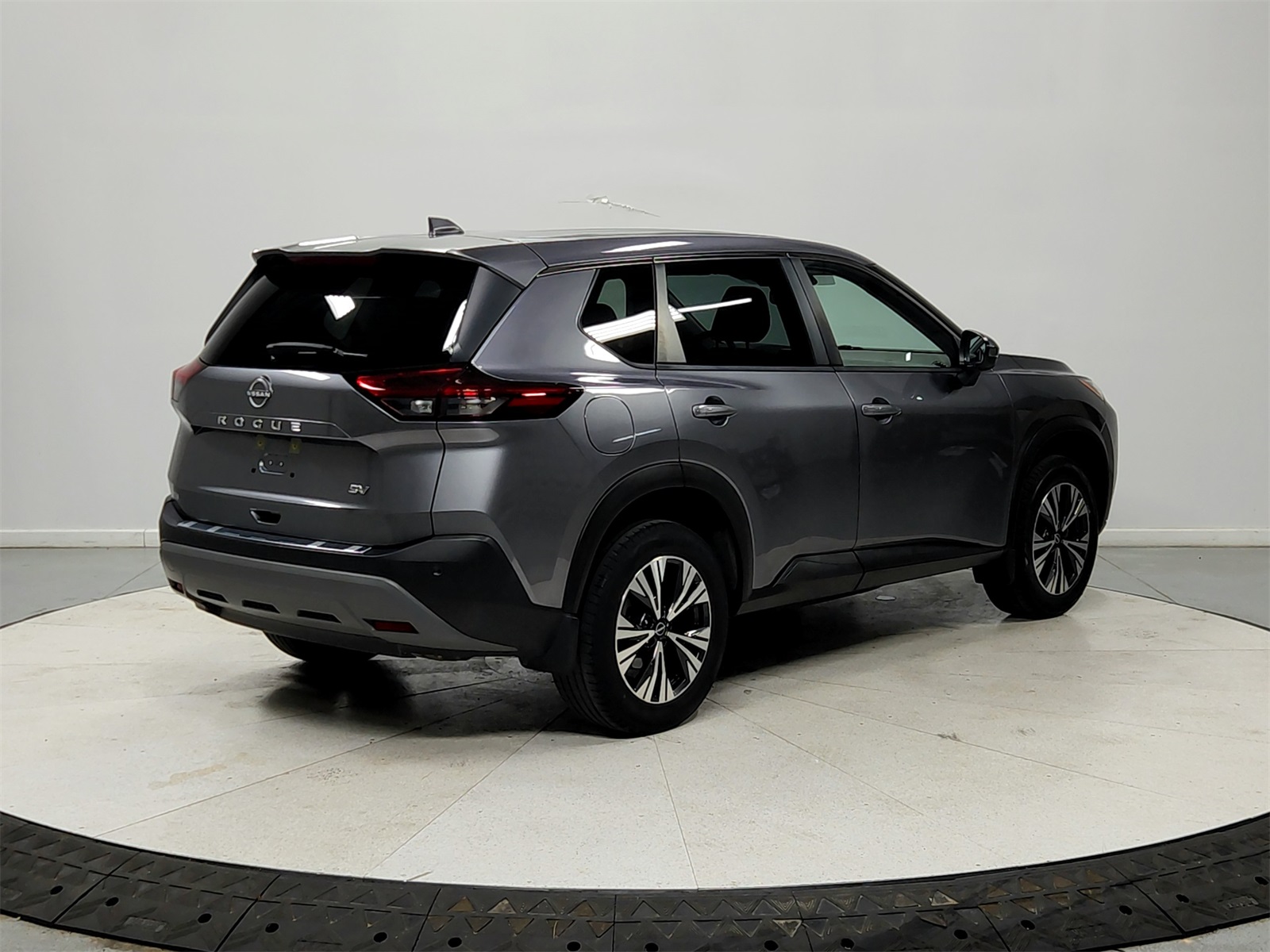 2023 Nissan Rogue SV photo 4