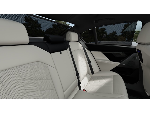 2026 Bmw 530i photo 11