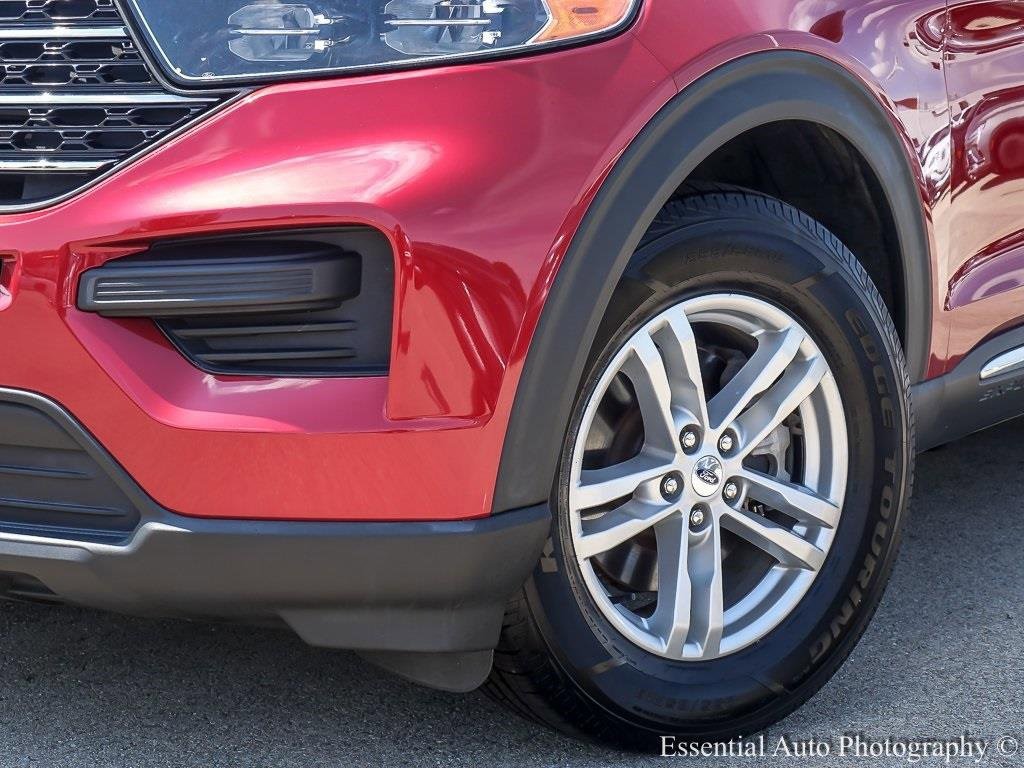 2021 Ford Explorer XLT photo 3