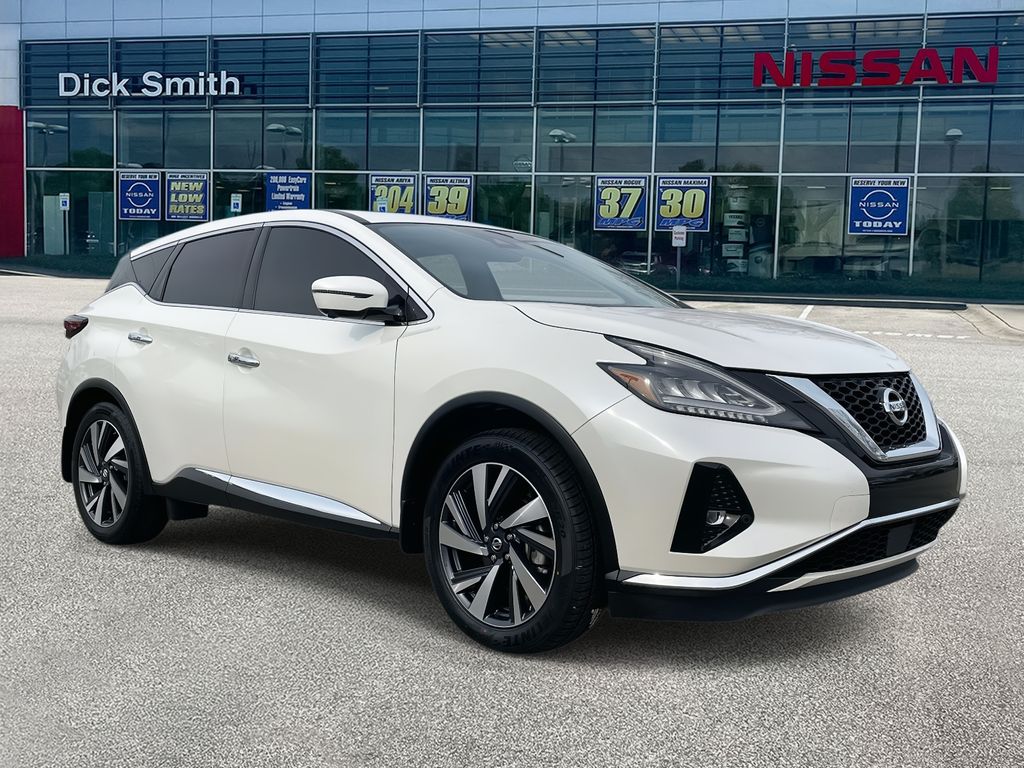 2022 Nissan Murano SL's photo