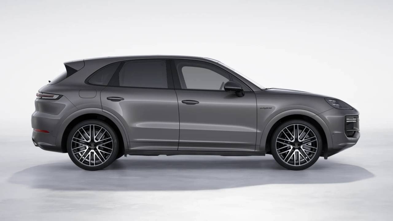 2026 Porsche Cayenne E-Hybrid Turbo photo 7