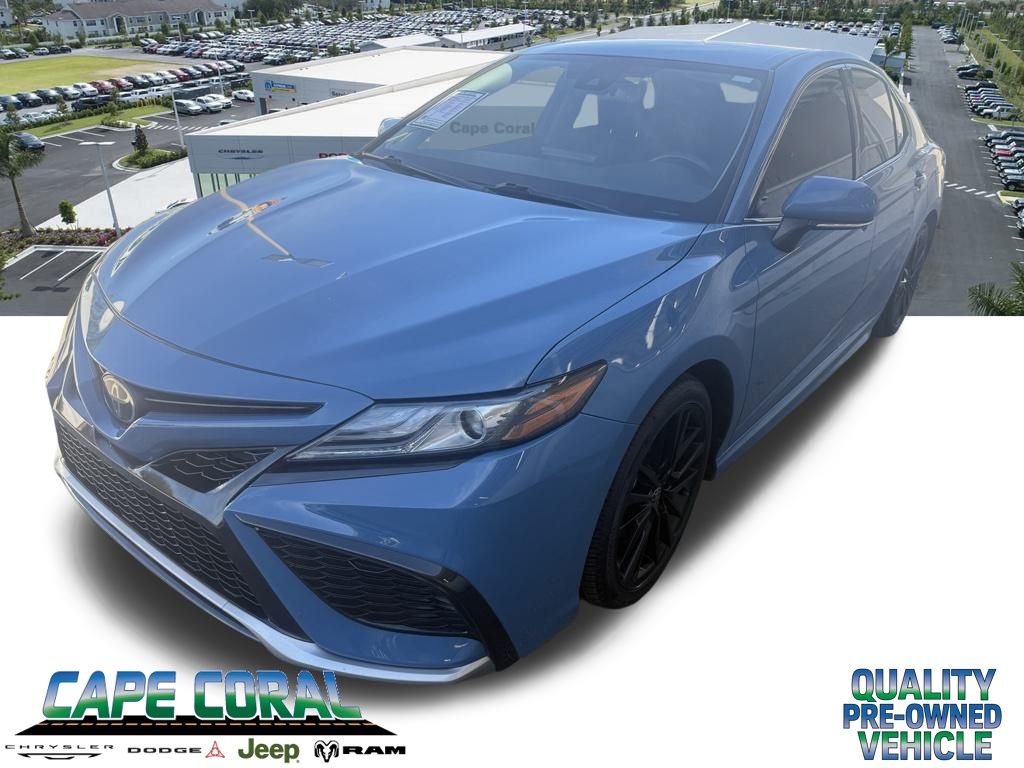 2023 Toyota Camry XSE's photo