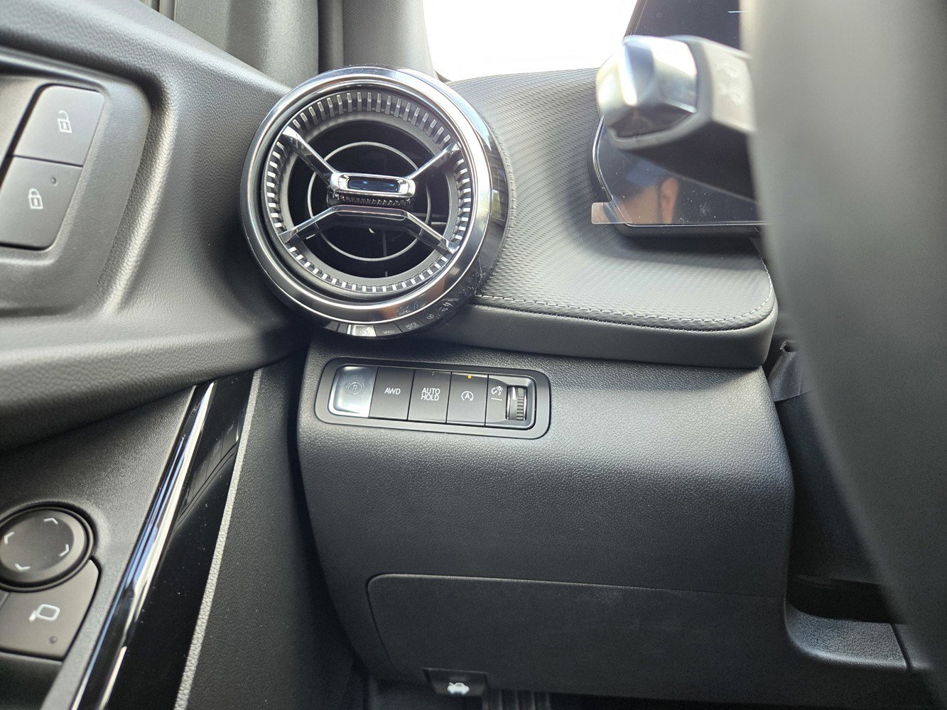 2026 Chevrolet Equinox LT photo 11