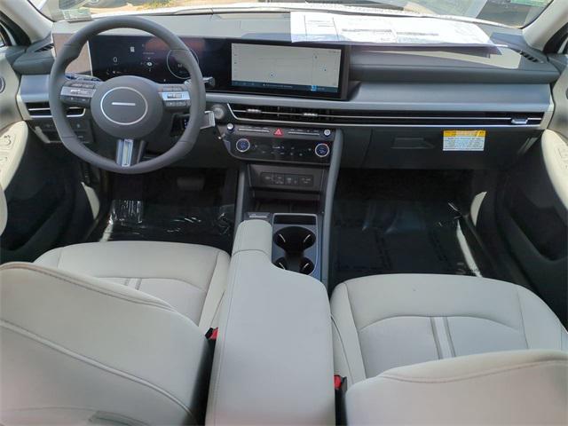 2025 Hyundai Sonata SEL Convenience photo 12