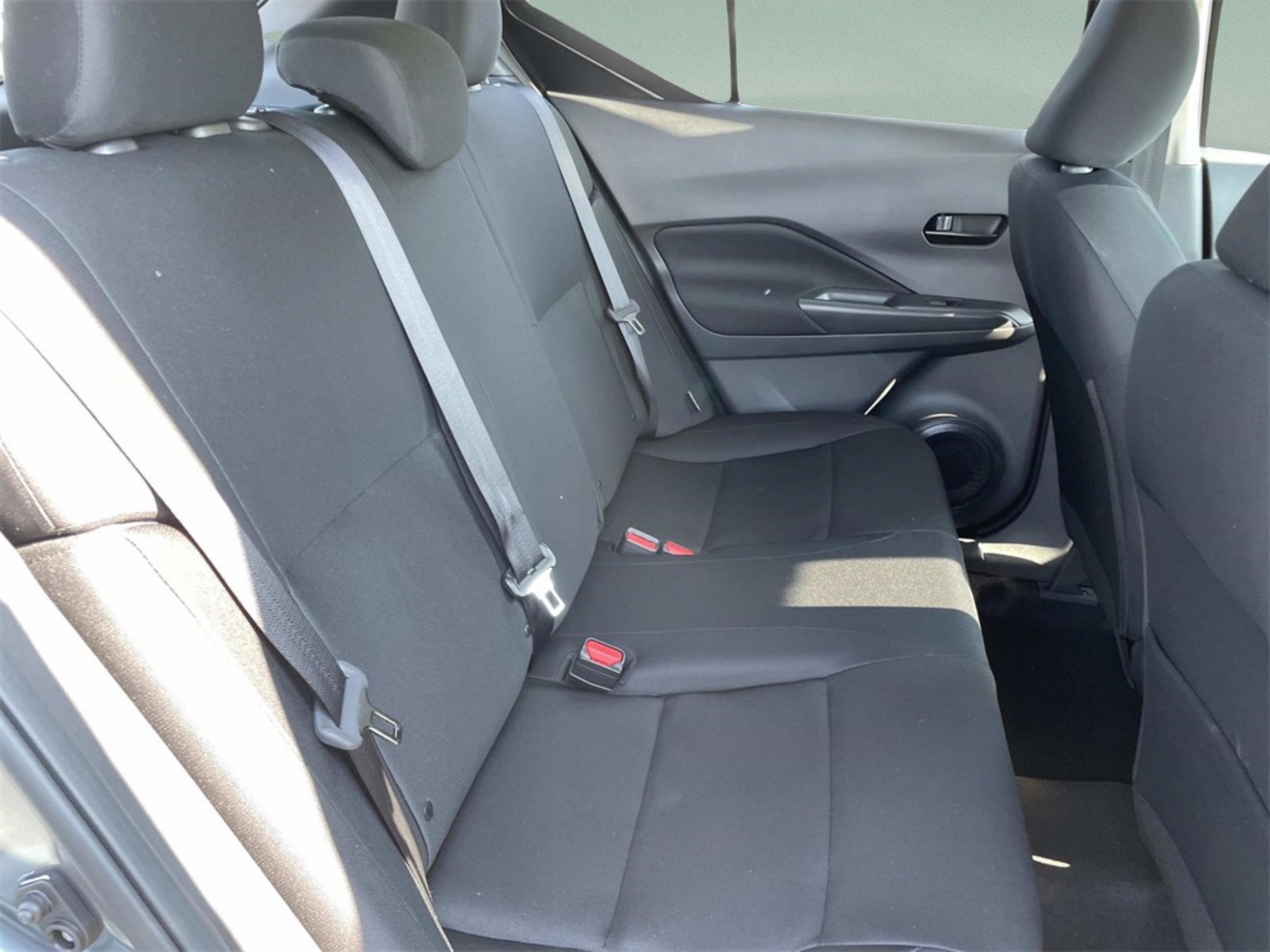 2025 Nissan Kicks Play S photo 22