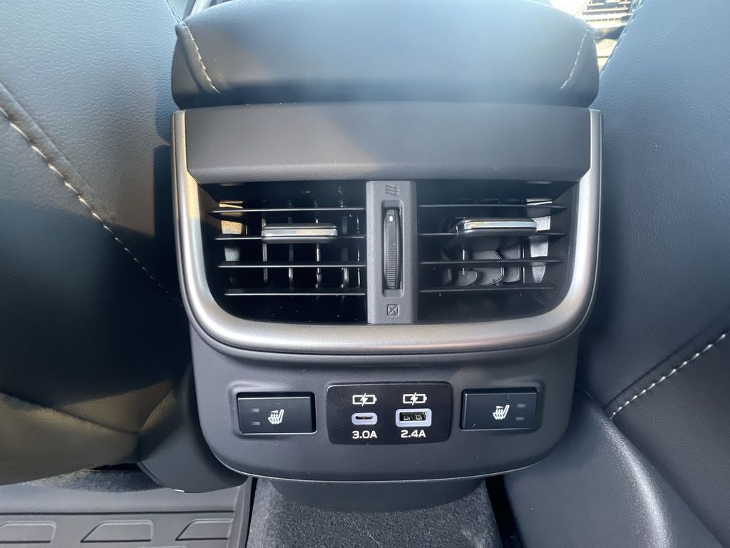 2025 Subaru Outback Limited XT photo 20