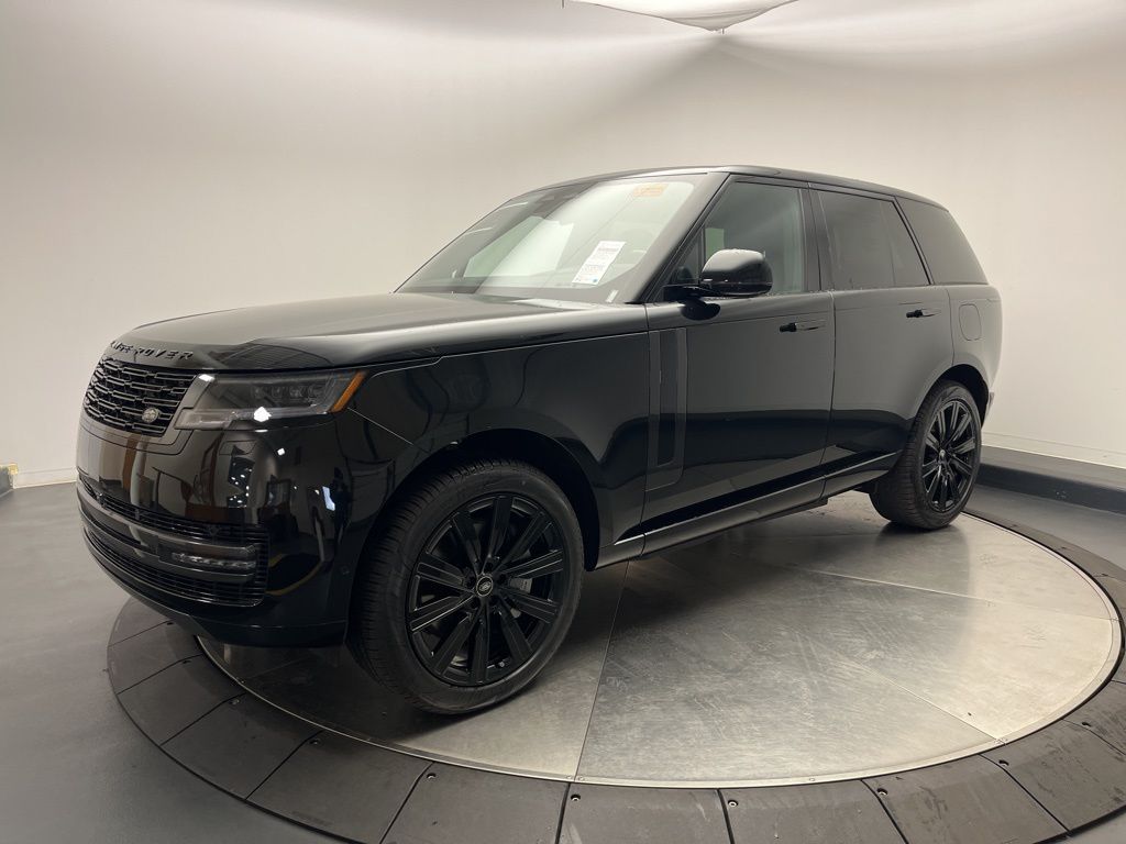2025 Land Rover Range Rover SE's photo