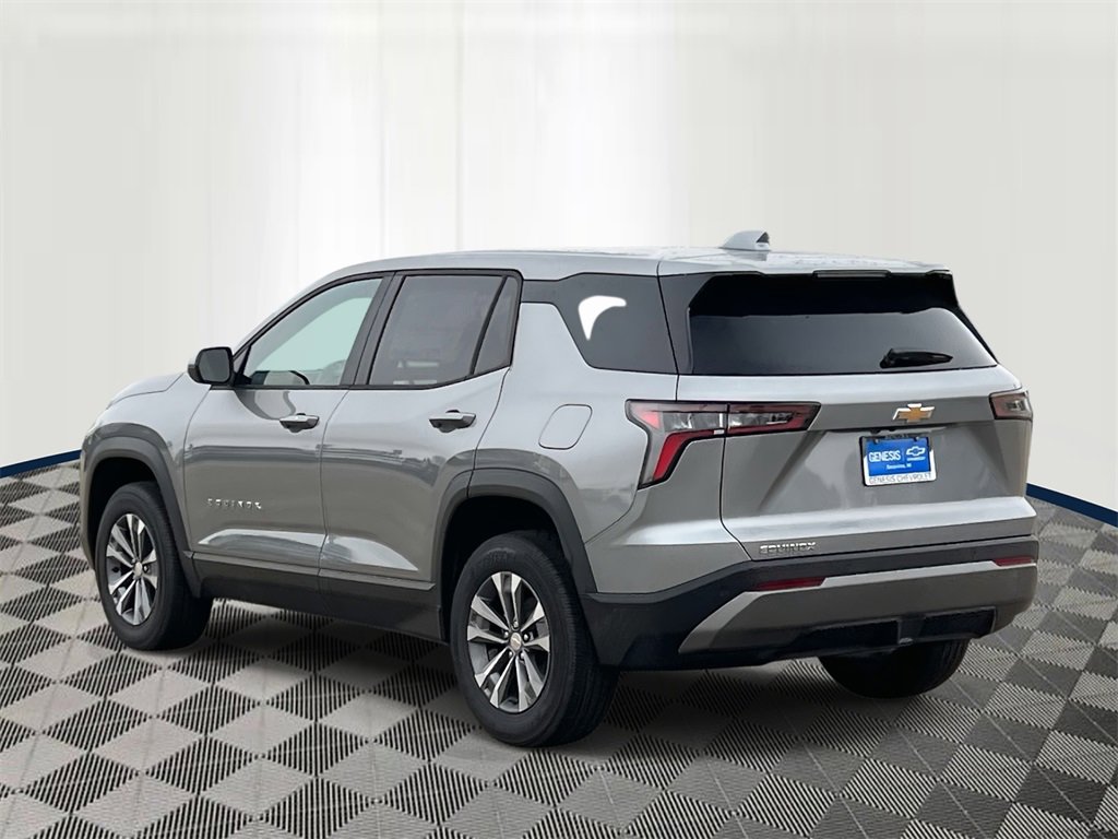 2026 Chevrolet Equinox LT photo 3