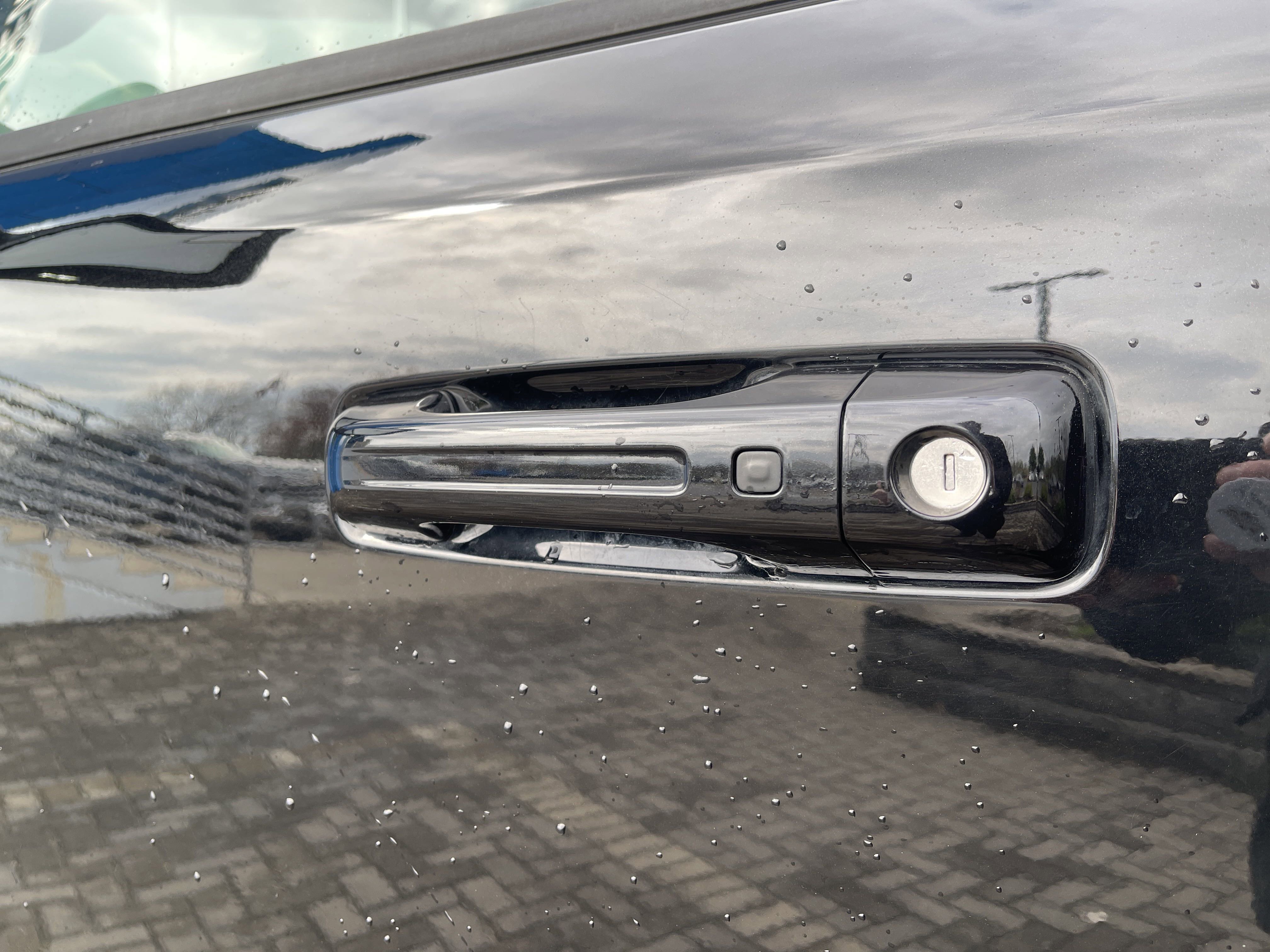 2024 Ram 1500 Laramie photo 3