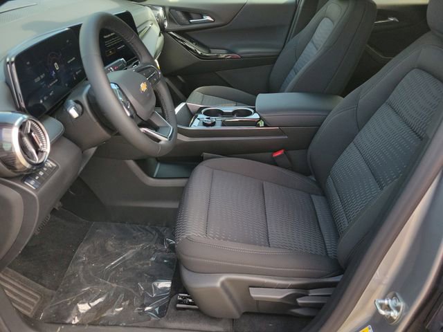 2026 Chevrolet Equinox LT photo 5