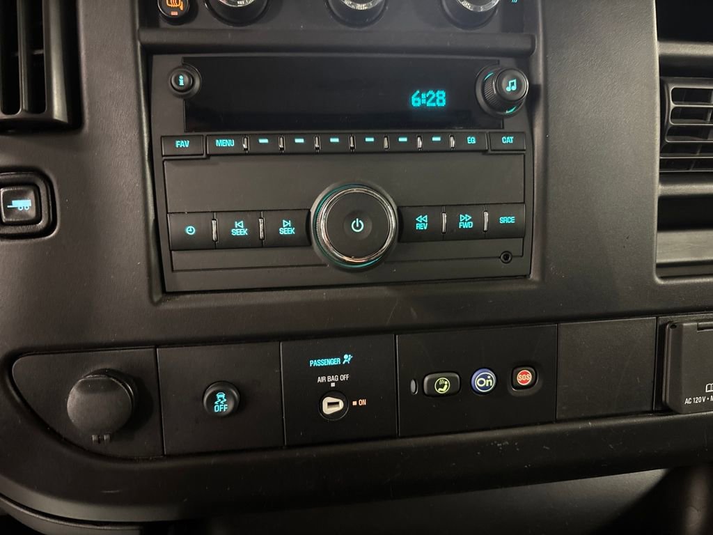 2023 Gmc Savana Cargo 2500 photo 28