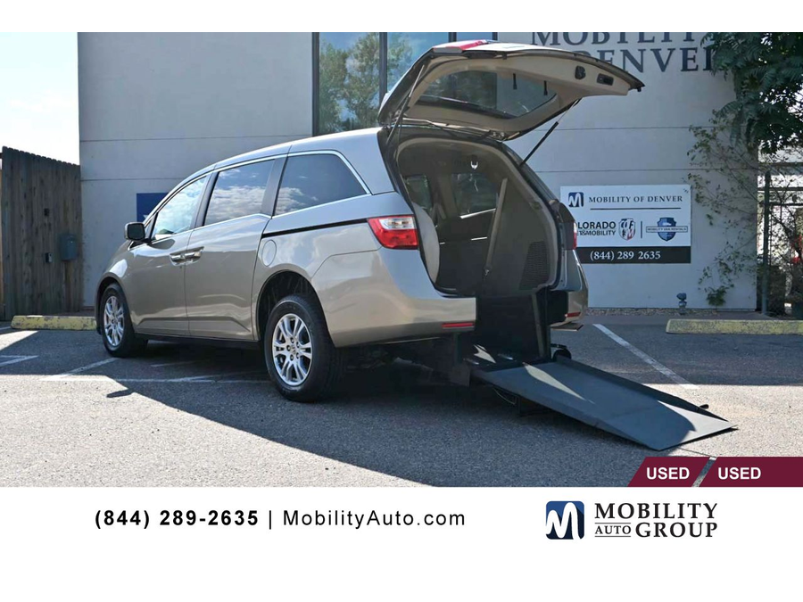 2013 Honda Odyssey EX-L's photo