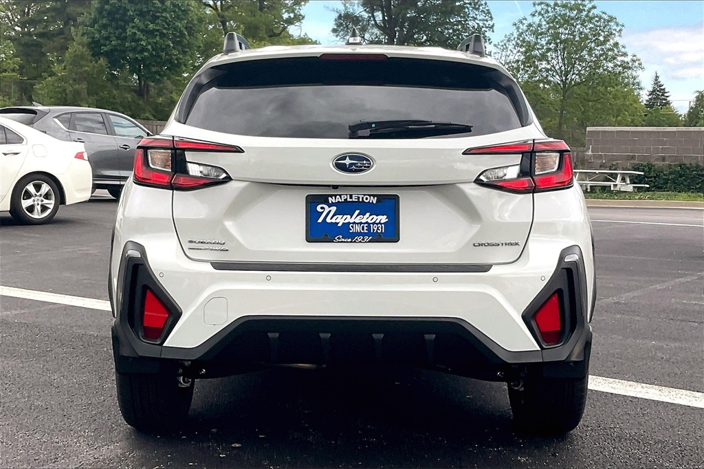 2025 Subaru Crosstrek Limited photo 3