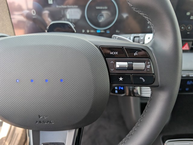 New 2025 ATLAS WHITE/BLACK Hyundai XRT image 15