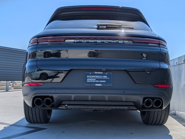 2024 Porsche Cayenne photo 8