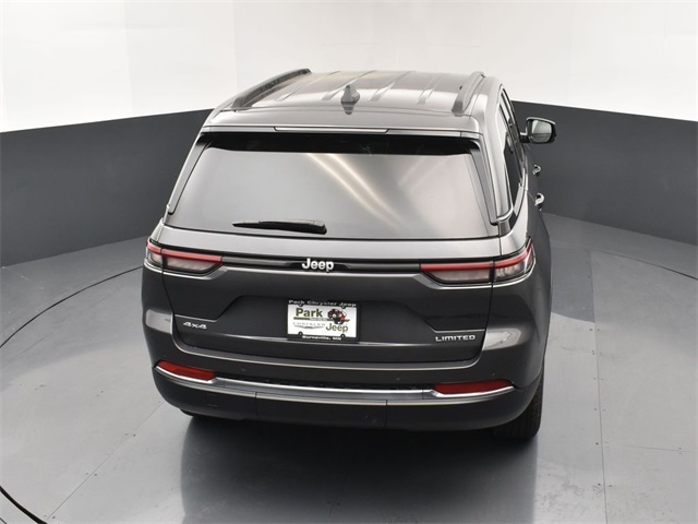 2025 Jeep Grand Cherokee Limited photo 17