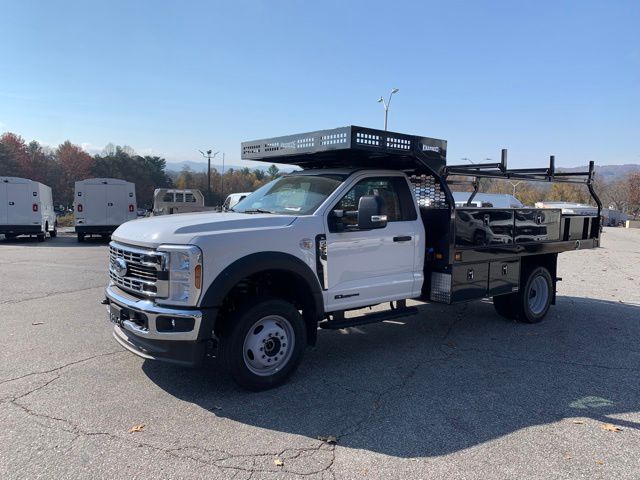 2025 Ford F-550 XL photo 4
