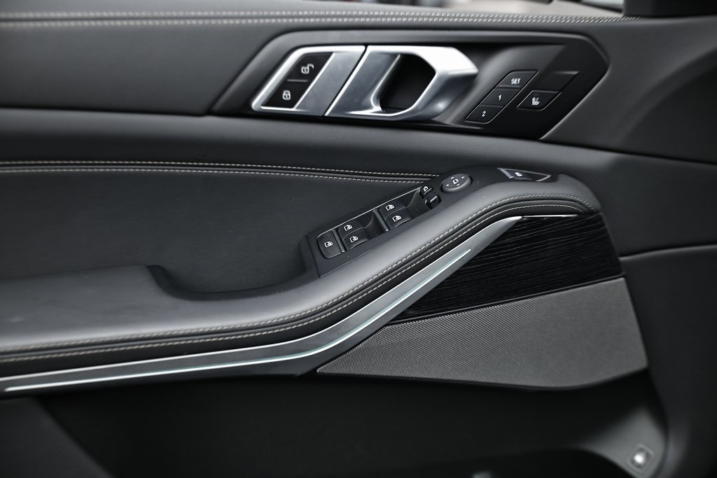 2024 Bmw X5 xDrive50e photo 13