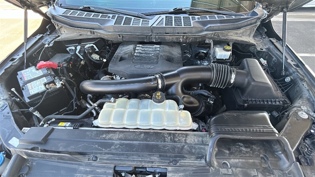 2021 Ford F-150 Lariat photo 26