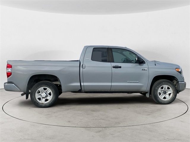 2019 Toyota Tundra SR5 Double Cab photo 6