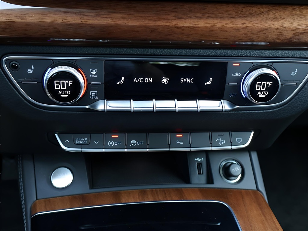 2023 Audi Q5 40 Premium Plus photo 24