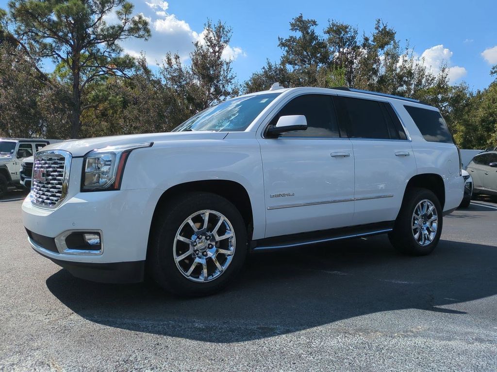 2019 GMC Yukon Denali's photo