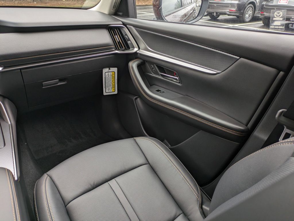 2024 Mazda CX-90 Premium photo 19