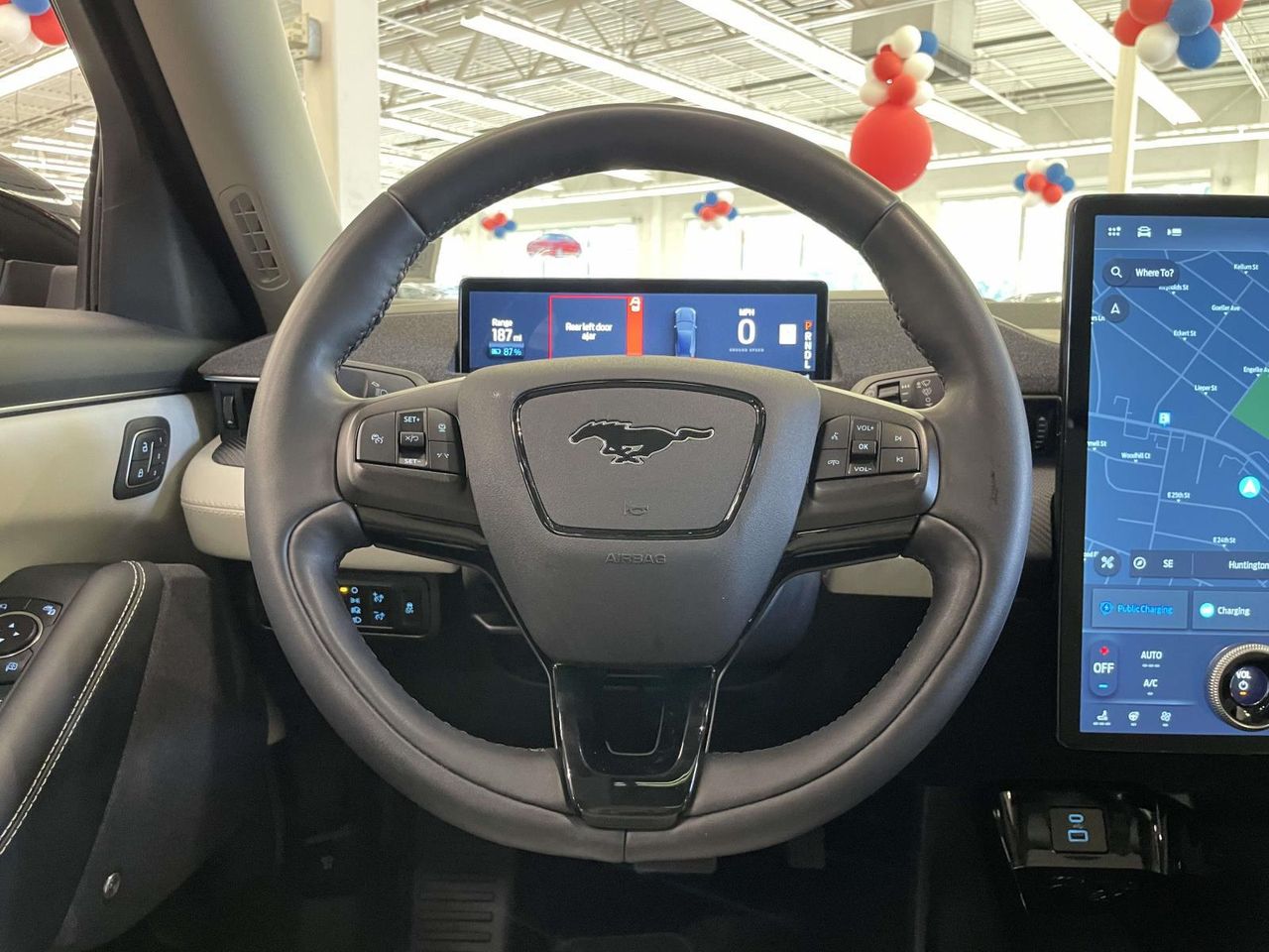 2021 Ford Mustang Mach-E Premium photo 17