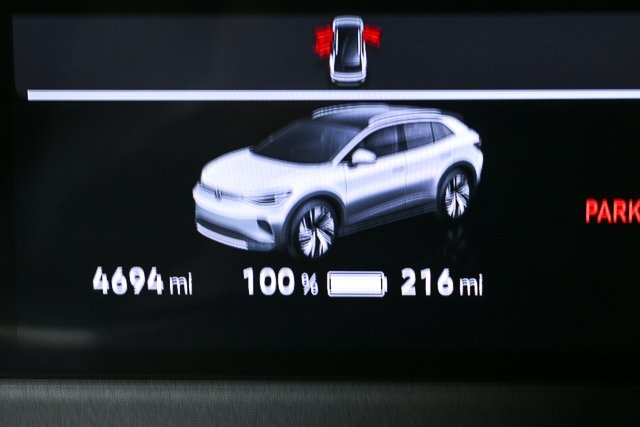 2024 Volkswagen ID.4 S photo 2